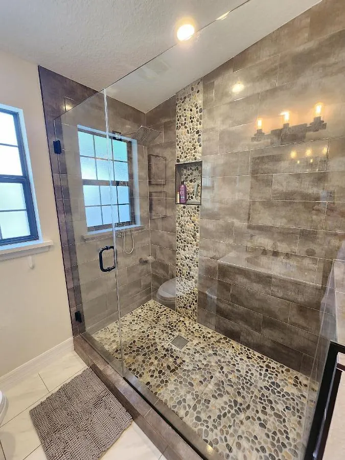 The Villa Orlando@College Park. Sleeps16 0*, Orlando